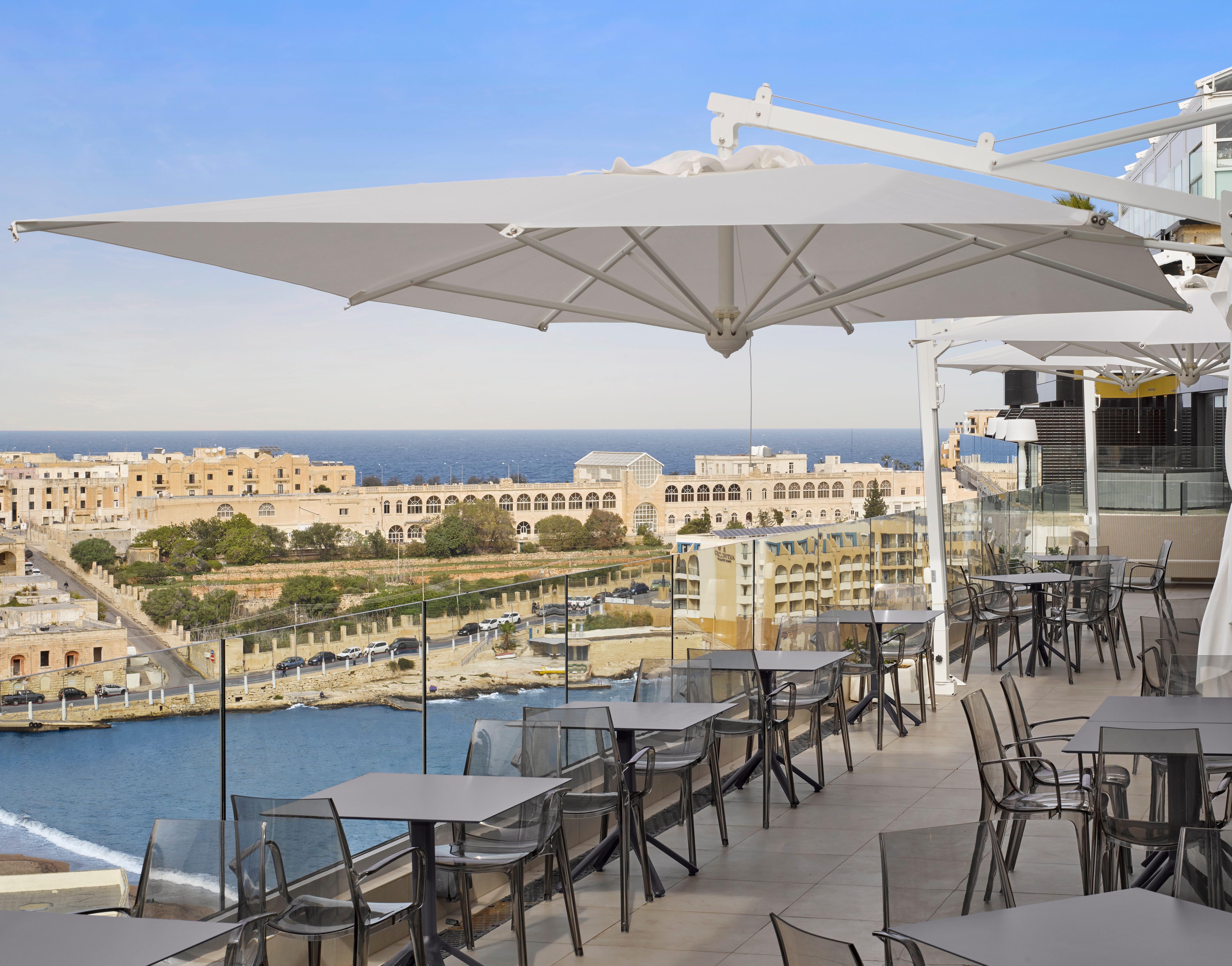 Holiday Inn Express - Malta, An Ihg Hotel St. Julian's Exteriör bild